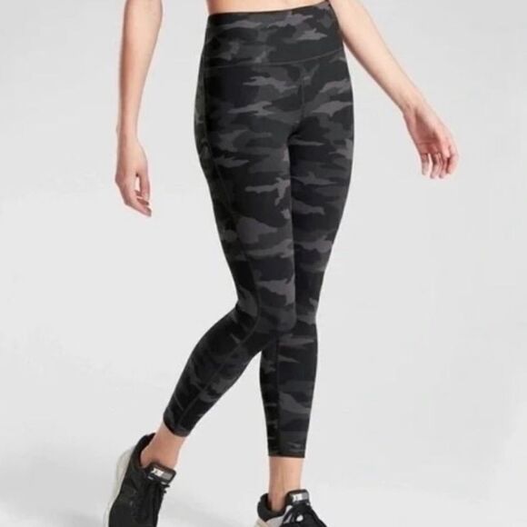Athleta Pants - ATHLETA Ultimate 7/8 Tight Legging Camo Black Gray Size Small #531773